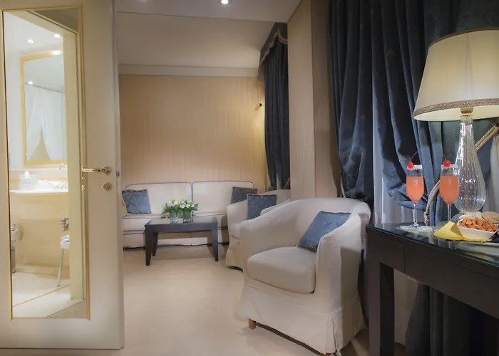 ア ラ コメディア 4*