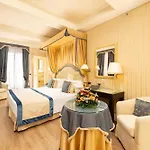 A La Commedia Hotel 4*