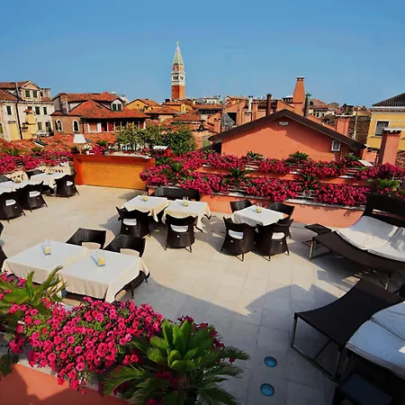 A La Commedia 4* Velence