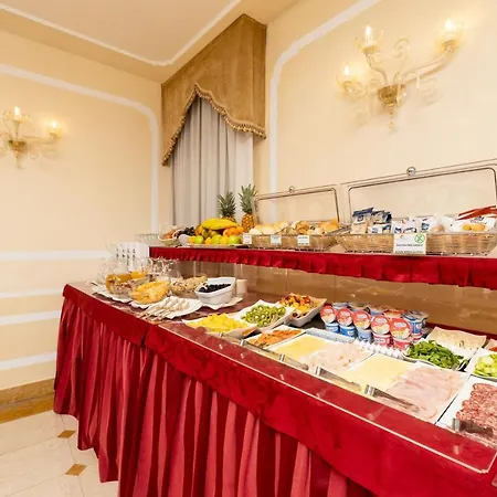 ホテル ア ラ コメディア 4*