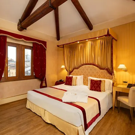 Szálloda A La Commedia 4*