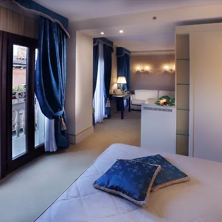 A La Commedia Szálloda