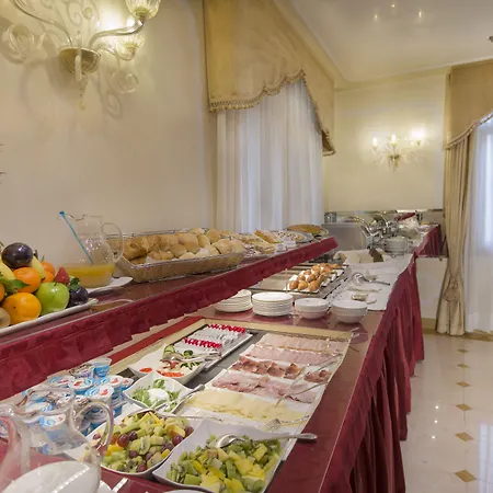 Szálloda A La Commedia