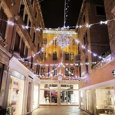 Hotel A La Commedia Benátky