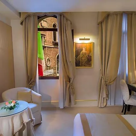 A La Commedia Szálloda 4*
