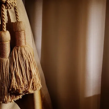 Szálloda A La Commedia