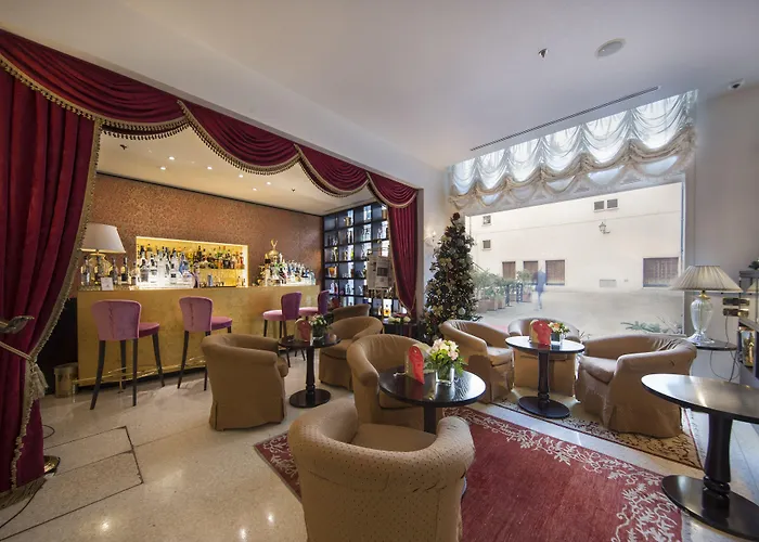 Hotel A La Commedia 4*