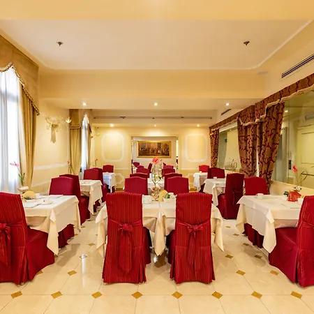 A La Commedia Hotel